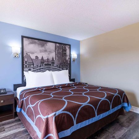 Hotel Super 8 By Wyndham Toronto East On Esterno foto