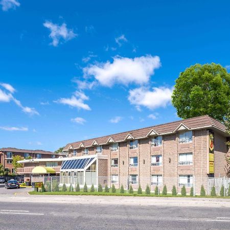 Hotel Super 8 By Wyndham Toronto East On Esterno foto