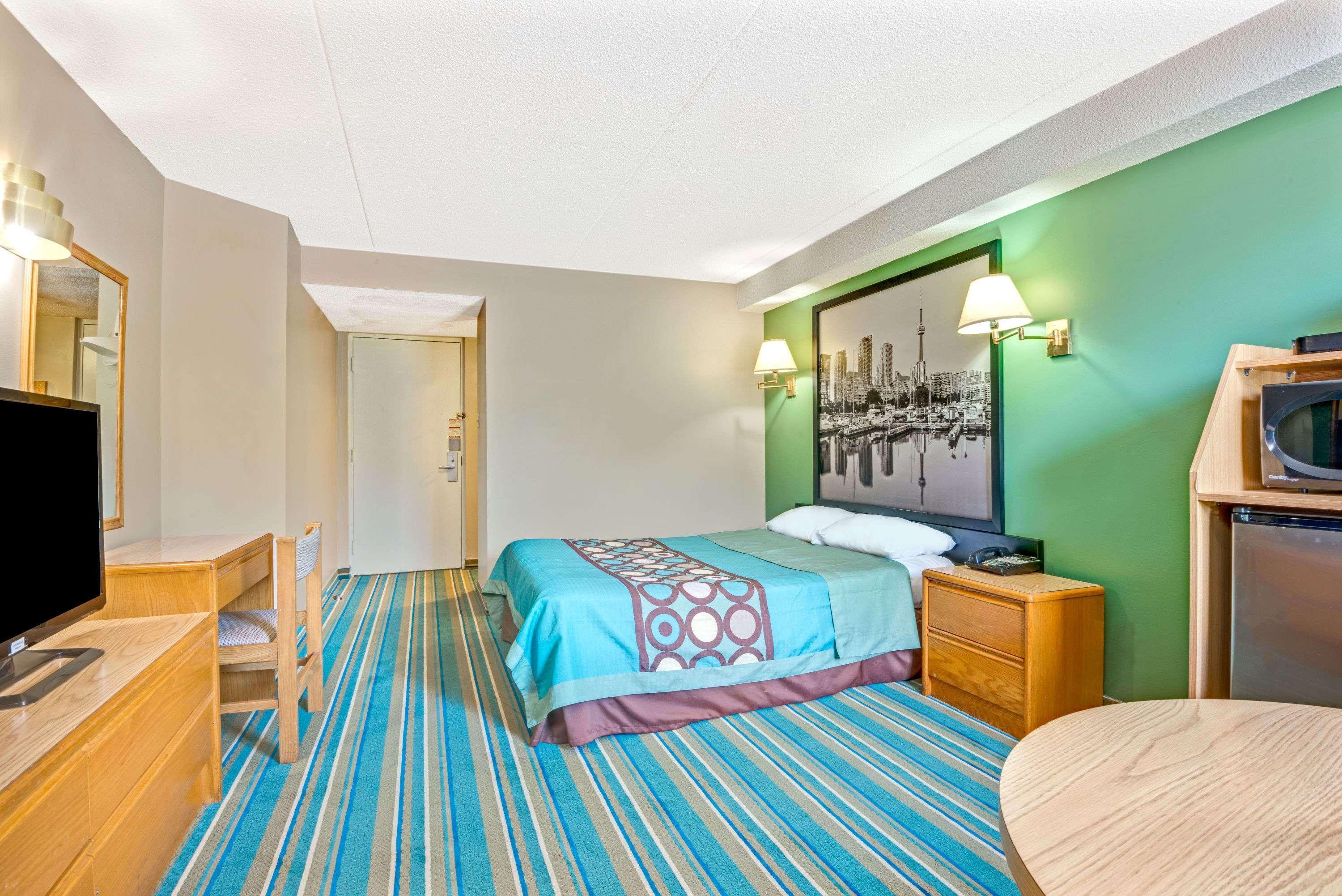 Hotel Super 8 By Wyndham Toronto East On Esterno foto