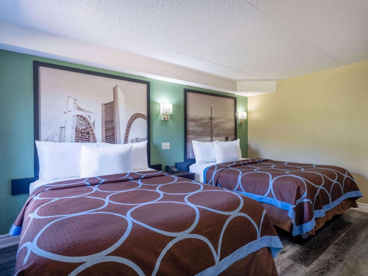 Hotel Super 8 By Wyndham Toronto East On Esterno foto
