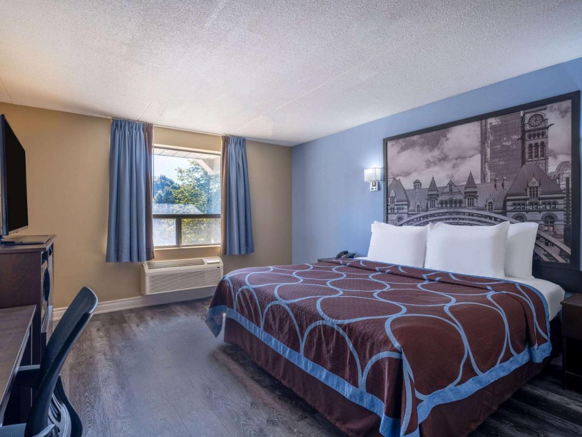 Hotel Super 8 By Wyndham Toronto East On Esterno foto